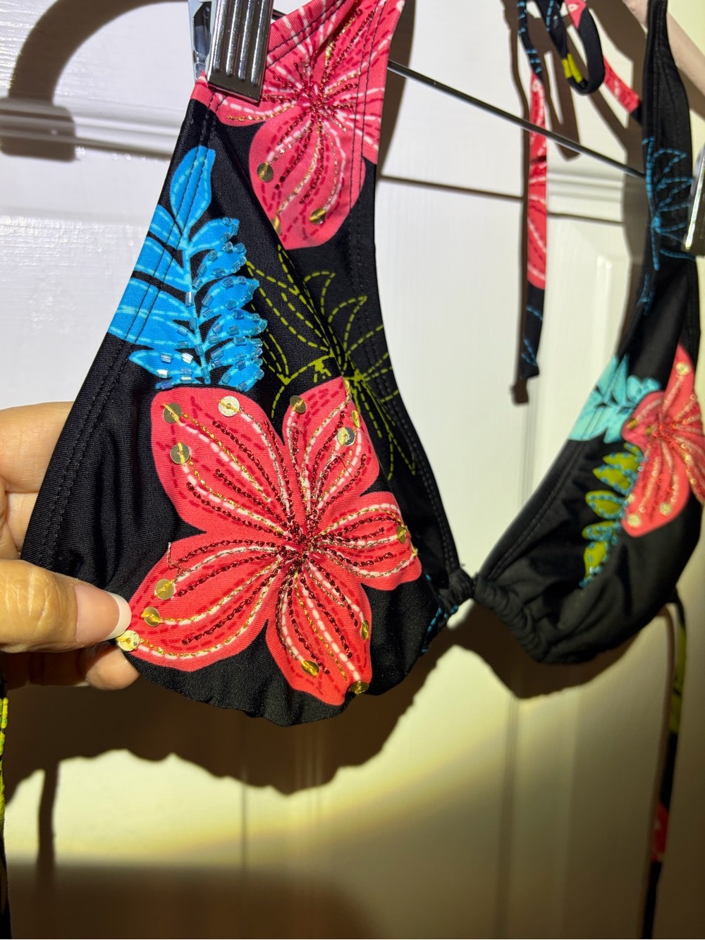 Xhilaration Black Vibrant Floral Triangle Top with Sequin Accents. Large - Picture 2 of 4